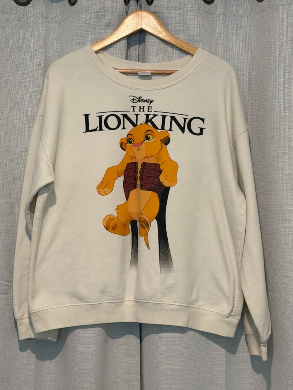 Disney The Lion King Vintage Simba Graphic Sweatshirt Cream XL